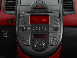 Kia  17