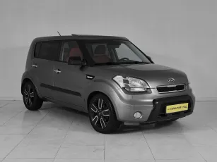 Kia  3