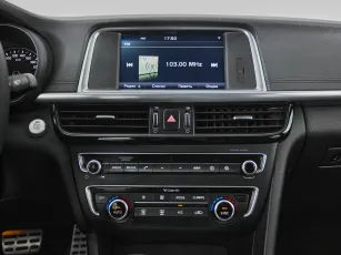 Kia  18