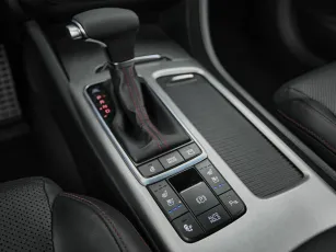 Kia  20