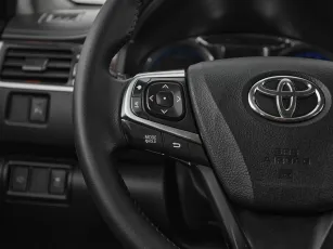 Toyota  10