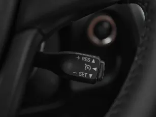 Toyota  12