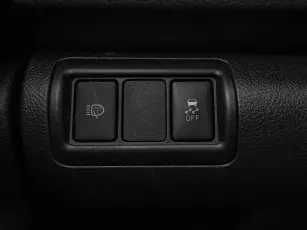 Toyota  16