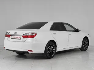 Toyota  6