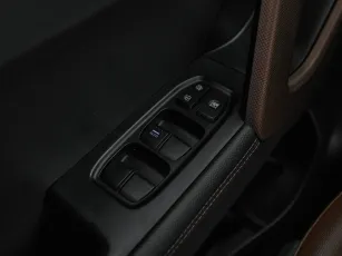 Hyundai  13