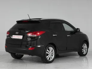 Hyundai  6