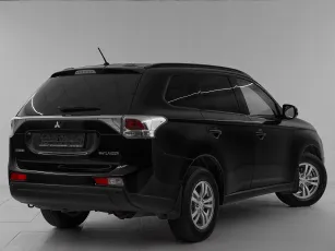 Mitsubishi  6