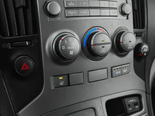 Hyundai  15