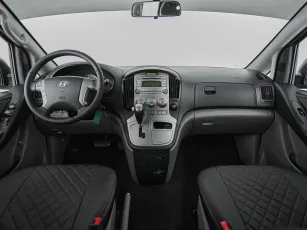 Hyundai  8