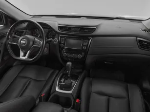 Nissan  10