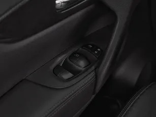 Nissan  14