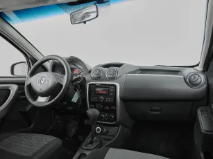 Renault  9