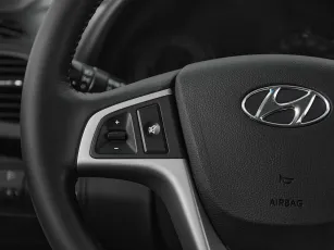 Hyundai  11