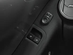 Chevrolet  13