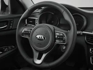 Kia  10
