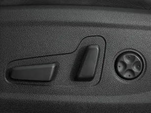 Kia  14