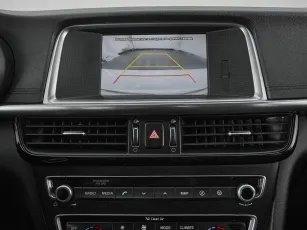 Kia  15