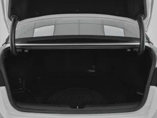 Kia  19