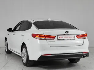 Kia  4
