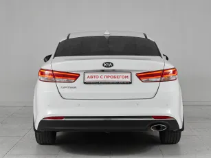 Kia  5