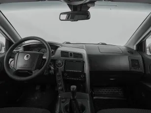 SsangYong  8