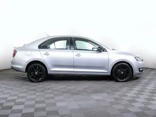Skoda  4