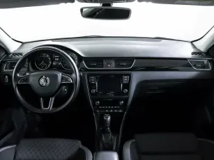 Skoda  9