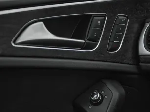 Audi  14