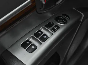 Hyundai  15