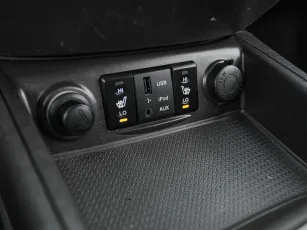 Hyundai  19