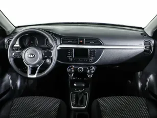 Kia  12