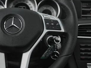 Mercedes-Benz  13