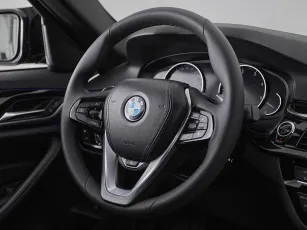 BMW  10