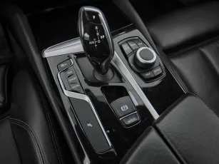 BMW  17