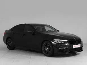 BMW  3