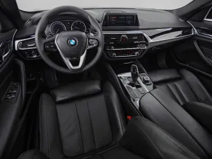 BMW  7