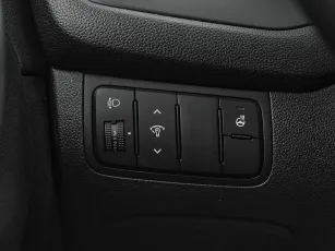 Kia  14