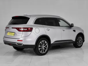 Renault Samsung  6