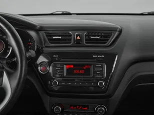Kia  16