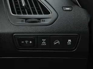Hyundai  14