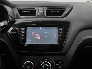 Kia  15