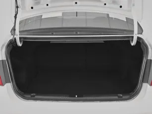 Kia  19