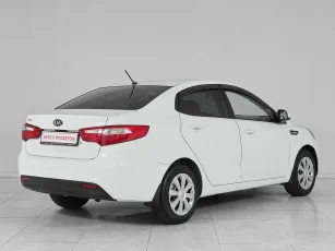 Kia  6