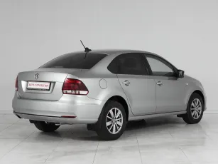Volkswagen  6