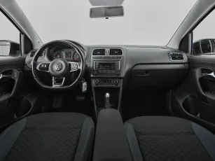 Volkswagen  8