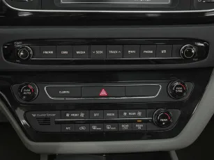 Kia  17