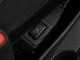 Mitsubishi  12