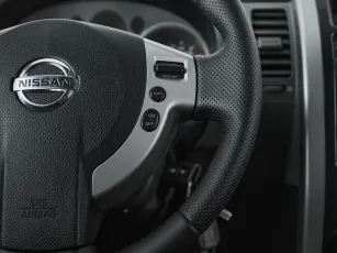 Nissan  13