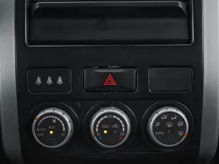 Nissan  17
