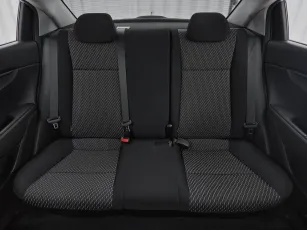 Kia  18